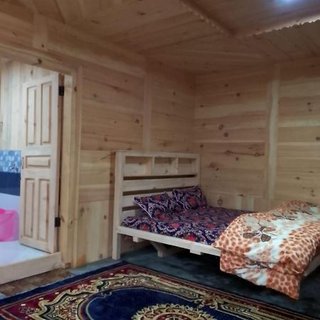 Riverbank Hotel Taobut Neelum Valley Azad Kashmir Taobat Dış mekan fotoğraf